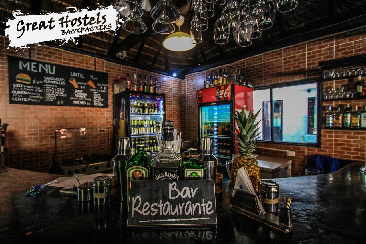 Great Hostels Backpackers Баньйос Екстер'єр фото